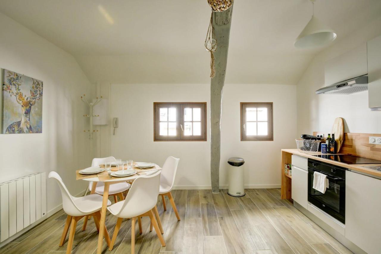 Le Villandry Beautiful Air-conditioned In A Typical Building Of Appartement